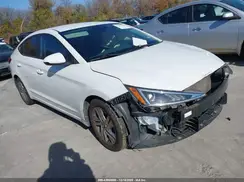 5NPD84LF2KH470439 2019 HYUNDAI ELANTRA