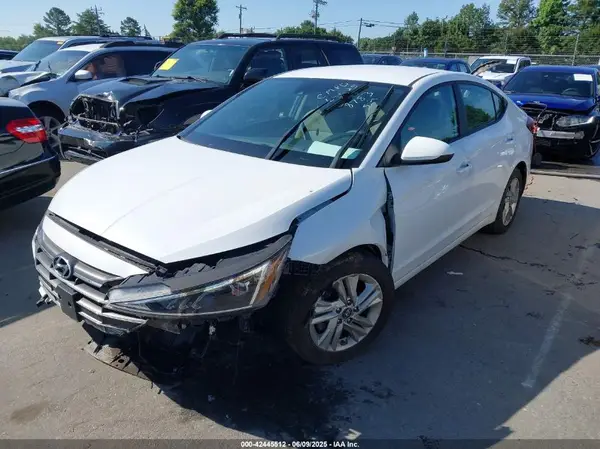 5NPD84LF2KH478783 2019 HYUNDAI ELANTRA - Image 2