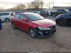 5NPD84LF2KH479111 2019 HYUNDAI ELANTRA