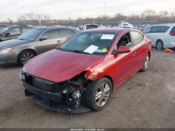 5NPD84LF2KH479111 2019 HYUNDAI ELANTRA - Image 2