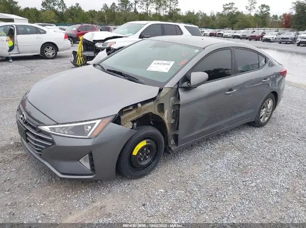 5NPD84LF2KH480548 2019 HYUNDAI ELANTRA - Image 2