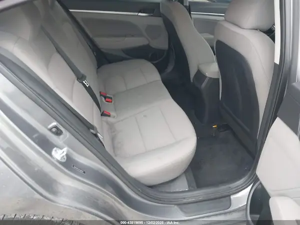 5NPD84LF2KH480548 2019 HYUNDAI ELANTRA - Image 8