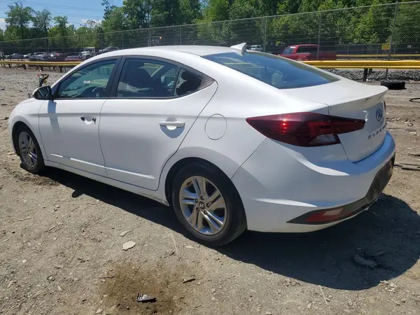 5NPD84LF2KH480727 2019 HYUNDAI ELANTRA - Image 2