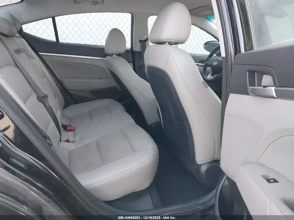 5NPD84LF2KH482025 2019 HYUNDAI ELANTRA - Image 8