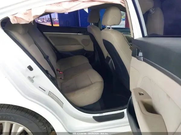 5NPD84LF2KH482087 2019 HYUNDAI ELANTRA - Image 8