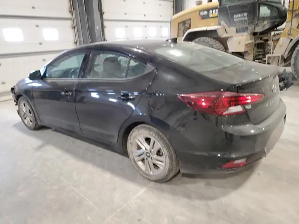 5NPD84LF2KH483997 2019 HYUNDAI ELANTRA - Image 2