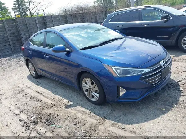 5NPD84LF2KH485040 2019 HYUNDAI ELANTRA - Image 1