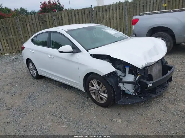 5NPD84LF2KH485099 2019 HYUNDAI ELANTRA - Image 1