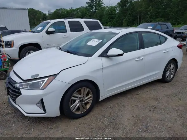 5NPD84LF2KH494241 2019 HYUNDAI ELANTRA - Image 2