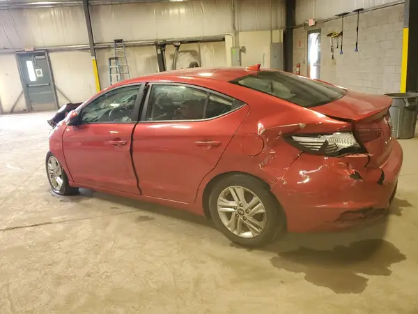 5NPD84LF2KH496250 2019 HYUNDAI ELANTRA - Image 2
