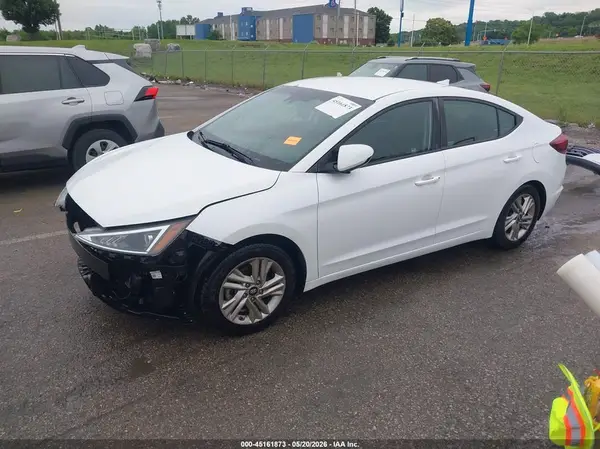 5NPD84LF2LH511606 2020 HYUNDAI ELANTRA - Image 2