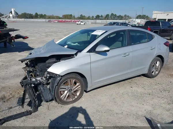 5NPD84LF2LH512352 2020 HYUNDAI ELANTRA - Image 2