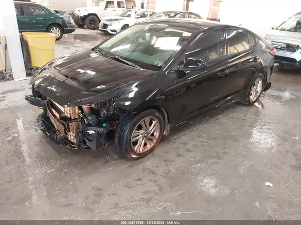 5NPD84LF2LH517485 2020 HYUNDAI ELANTRA - Image 2