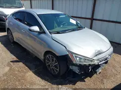 5NPD84LF2LH519690 2020 HYUNDAI ELANTRA