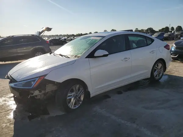 5NPD84LF2LH521567 2020 HYUNDAI ELANTRA - Image 1