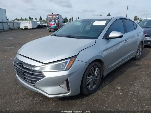5NPD84LF2LH522475 2020 HYUNDAI ELANTRA - Image 2