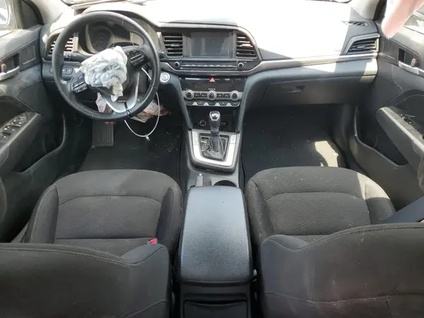 5NPD84LF2LH523576 2020 HYUNDAI ELANTRA - Image 8