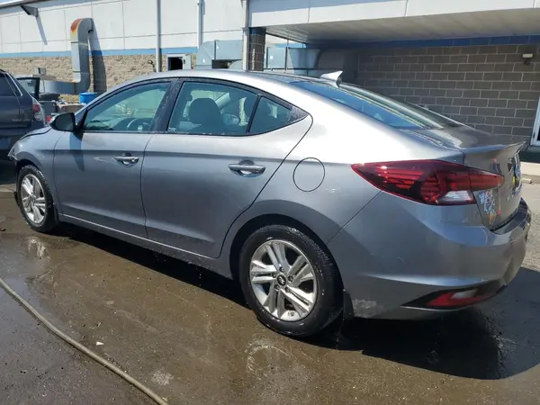 5NPD84LF2LH523819 2020 HYUNDAI ELANTRA - Image 2