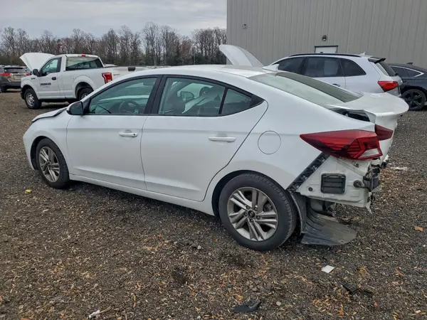 5NPD84LF2LH527059 2020 HYUNDAI ELANTRA - Image 2