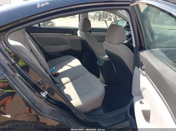 5NPD84LF2LH542354 2020 HYUNDAI ELANTRA - Image 8