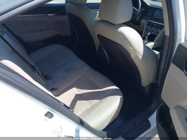 5NPD84LF2LH549465 2020 HYUNDAI ELANTRA - Image 8