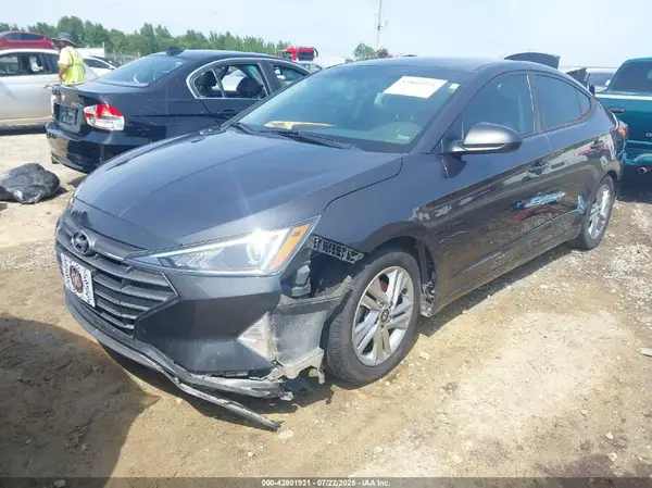 5NPD84LF2LH552205 2020 HYUNDAI ELANTRA - Image 2