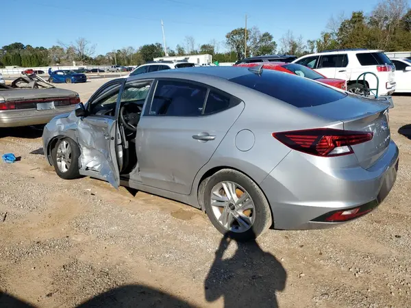 5NPD84LF2LH555458 2020 HYUNDAI ELANTRA - Image 2