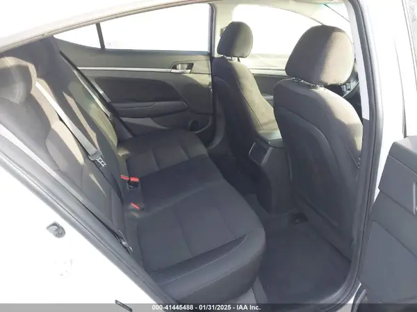 5NPD84LF2LH556433 2020 HYUNDAI ELANTRA - Image 8