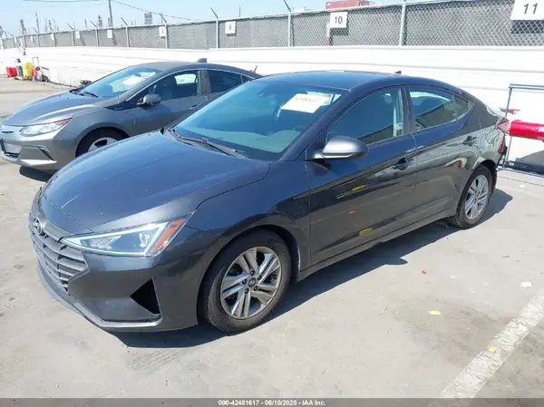 5NPD84LF2LH557534 2020 HYUNDAI ELANTRA - Image 2