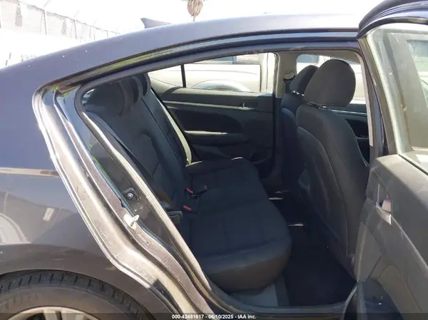 5NPD84LF2LH557534 2020 HYUNDAI ELANTRA - Image 8