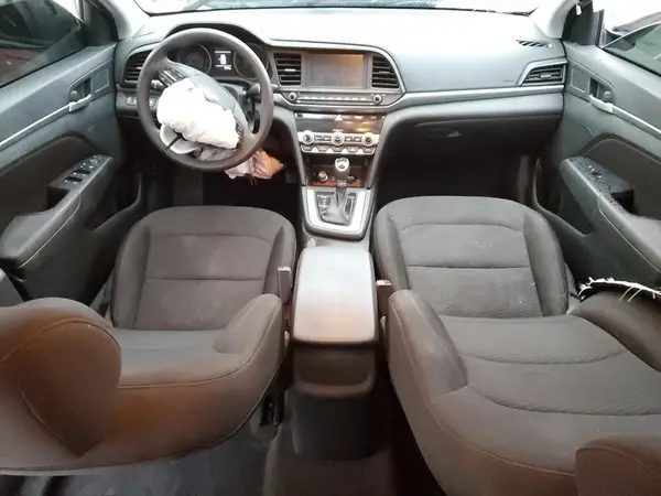 5NPD84LF2LH558179 2020 HYUNDAI ELANTRA - Image 8