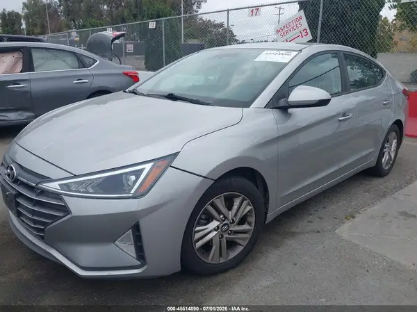 5NPD84LF2LH561230 2020 HYUNDAI ELANTRA - Image 2