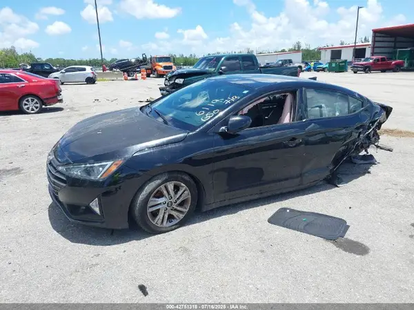 5NPD84LF2LH566119 2020 HYUNDAI ELANTRA - Image 2