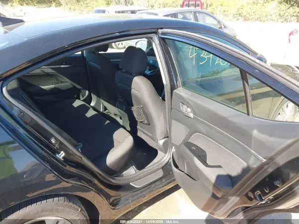 5NPD84LF2LH566458 2020 HYUNDAI ELANTRA - Image 8