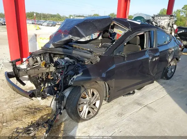 5NPD84LF2LH566556 2020 HYUNDAI ELANTRA - Image 2