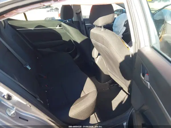 5NPD84LF2LH567643 2020 HYUNDAI ELANTRA - Image 8