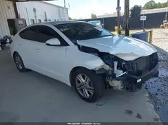 5NPD84LF2LH568002 2020 HYUNDAI ELANTRA