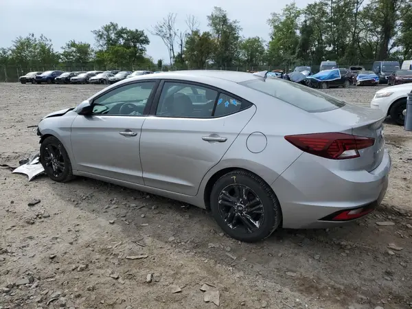 5NPD84LF2LH569022 2020 HYUNDAI ELANTRA - Image 2