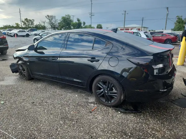 5NPD84LF2LH570106 2020 HYUNDAI ELANTRA - Image 2