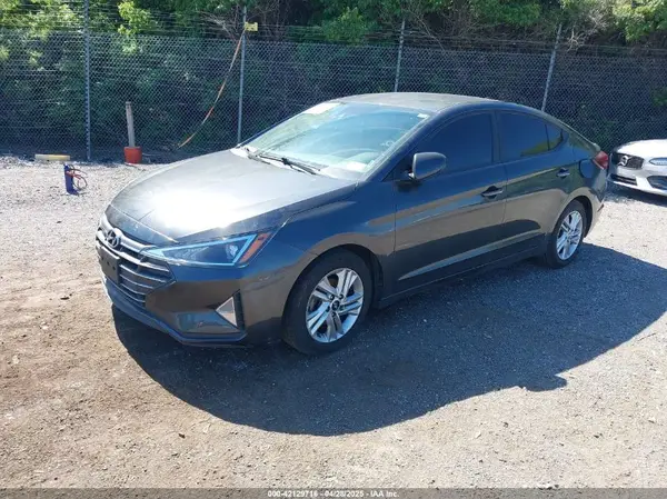 5NPD84LF2LH580263 2020 HYUNDAI ELANTRA - Image 2