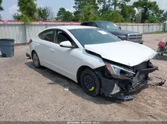 5NPD84LF2LH580280 2020 HYUNDAI ELANTRA