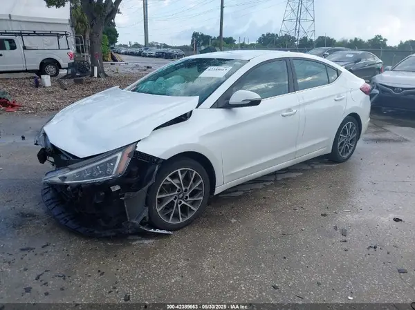 5NPD84LF2LH584331 2020 HYUNDAI ELANTRA - Image 2