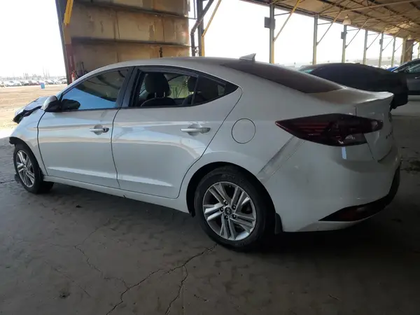 5NPD84LF2LH585723 2020 HYUNDAI ELANTRA - Image 2