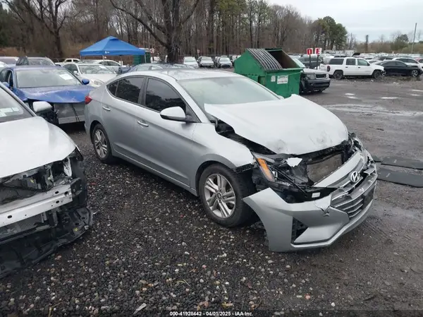 5NPD84LF2LH585950 2020 HYUNDAI ELANTRA - Image 1
