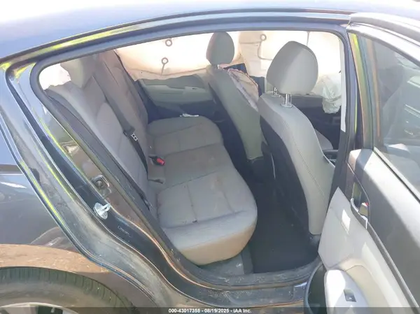5NPD84LF2LH587049 2020 HYUNDAI ELANTRA - Image 8
