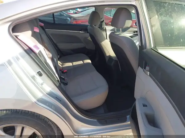 5NPD84LF2LH596267 2020 HYUNDAI ELANTRA - Image 8
