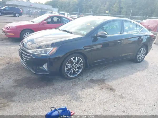 5NPD84LF2LH597516 2020 HYUNDAI ELANTRA - Image 2