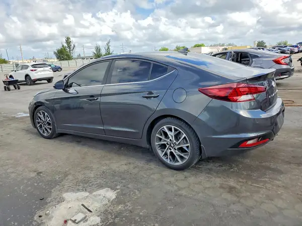5NPD84LF2LH602519 2020 HYUNDAI ELANTRA - Image 2