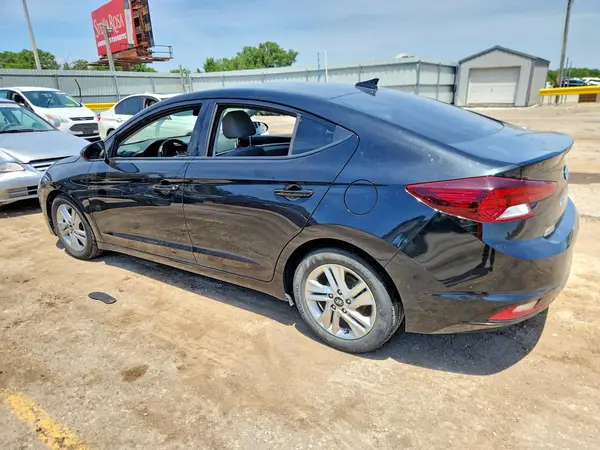 5NPD84LF2LH620597 2020 HYUNDAI ELANTRA - Image 2
