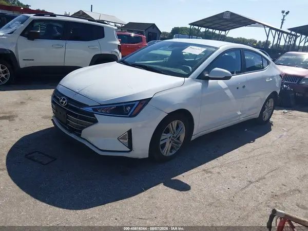 5NPD84LF2LH621555 2020 HYUNDAI ELANTRA - Image 2